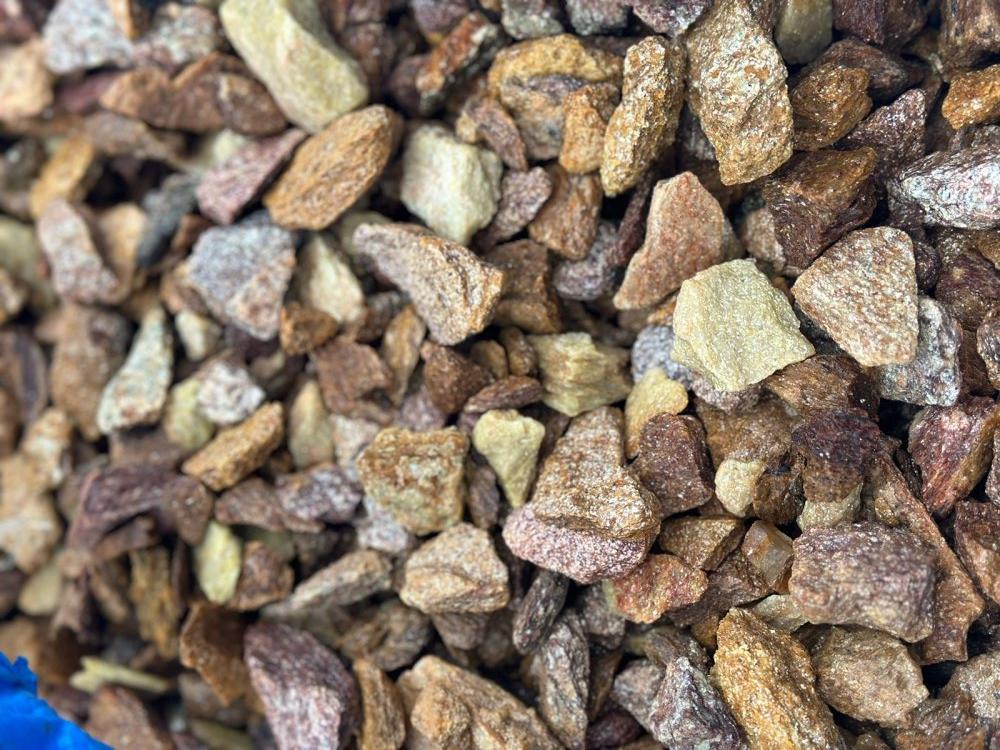 Златолит персиковый декоративная каменная крошка купить в Набережных Челнах