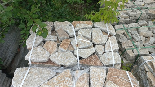 Гранитный плитняк галтованный для парковки купить в Набережных Челнах