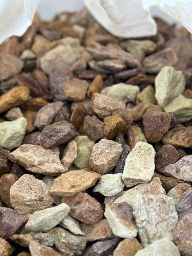 Златолит персиковый декоративная каменная крошка купить в Набережных Челнах