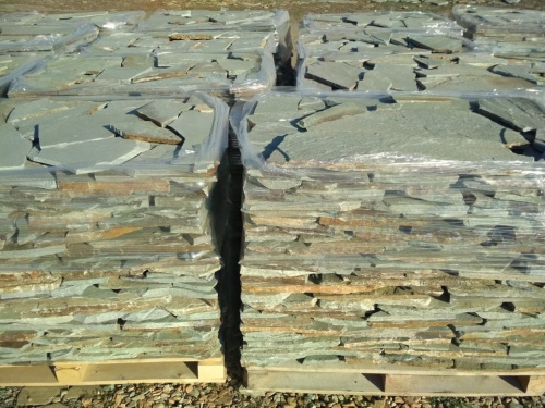 Плитняк златолит зелёный для цоколя, отмостки купить в Набережных Челнах