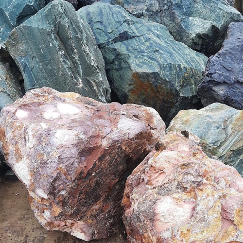 Ландшафтные глыбы красно-фиолетовые 200-1000 килограмм купить в Набережных Челнах