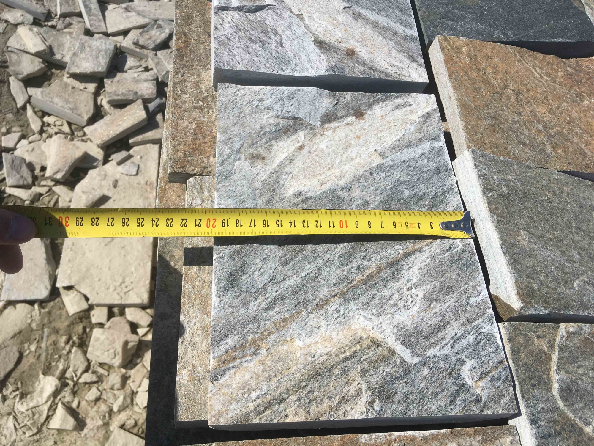 Плитка пилёная златолит Уральский для фасада купить в Набережных Челнах