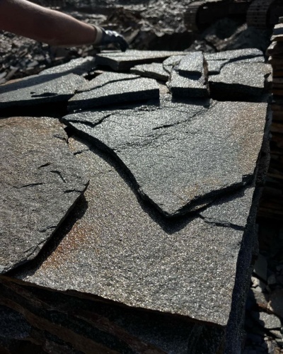 Плитняк златолит серебристый для фасада купить в Набережных Челнах